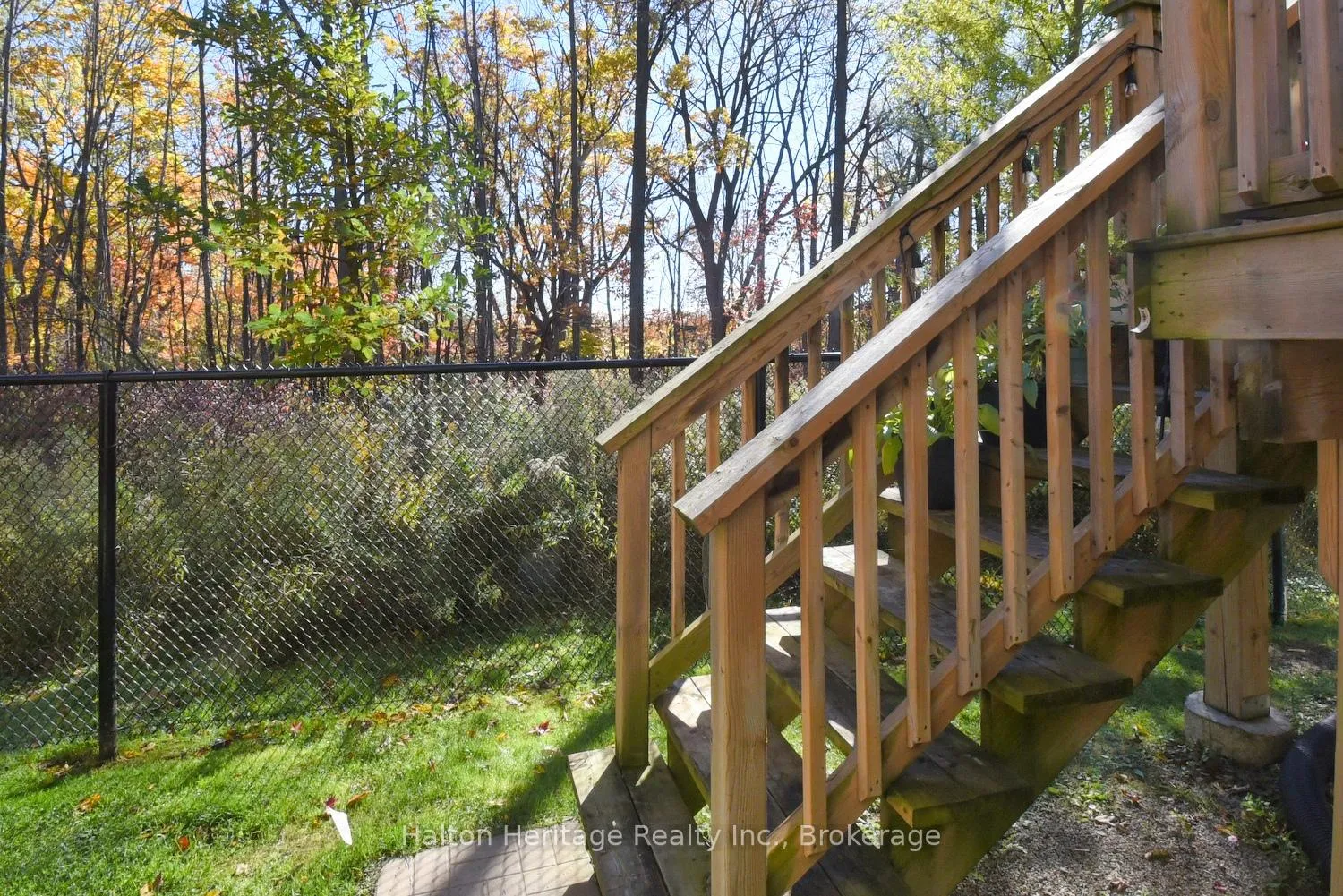 Photo 42 of Unit 31, 40 Hamilton Street S, Hamilton, Waterdown — HOMEH