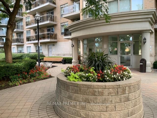 Photo 2 of Unit 402, 650 Lawrence Avenue W, Toronto, Englemount-Lawrence — HOMEH