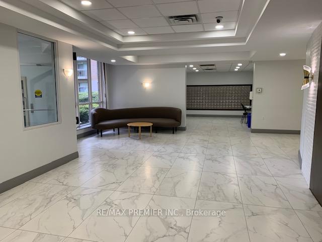 Photo 4 of Unit 402, 650 Lawrence Avenue W, Toronto, Englemount-Lawrence — HOMEH