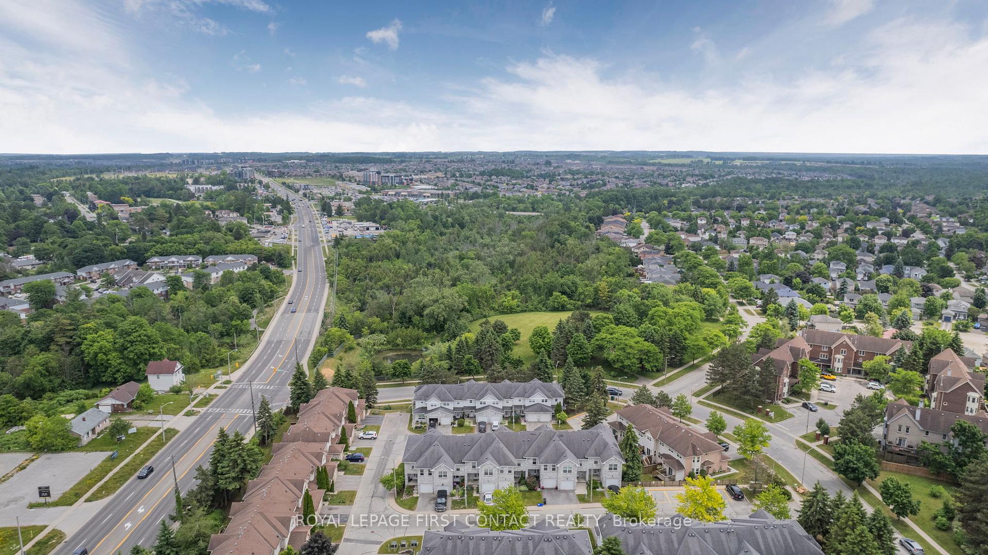 Photo 39 of Unit 12, 488 Yonge Street, Barrie, Painswick North — HOMEH