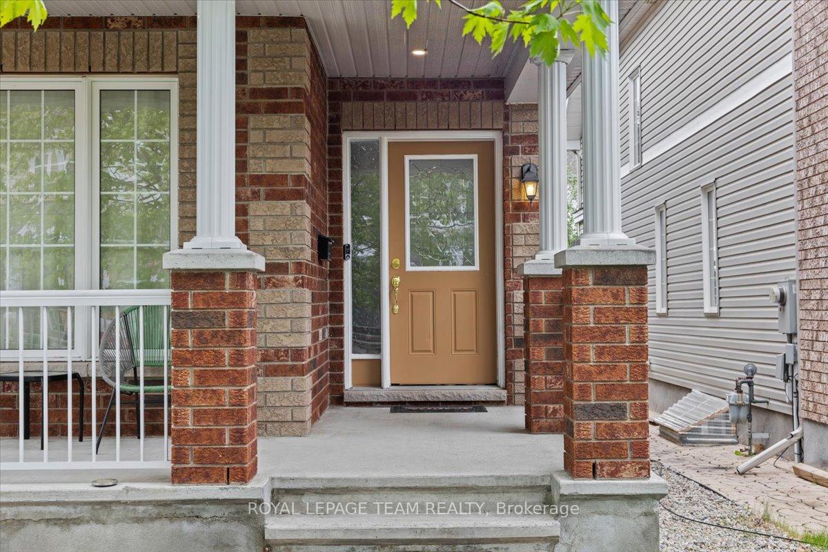 Photo 4 of 230 Hidden Meadow Avenue, Ottawa, Blossom Park/Kemp Park/Findlay Creek — HOMEH
