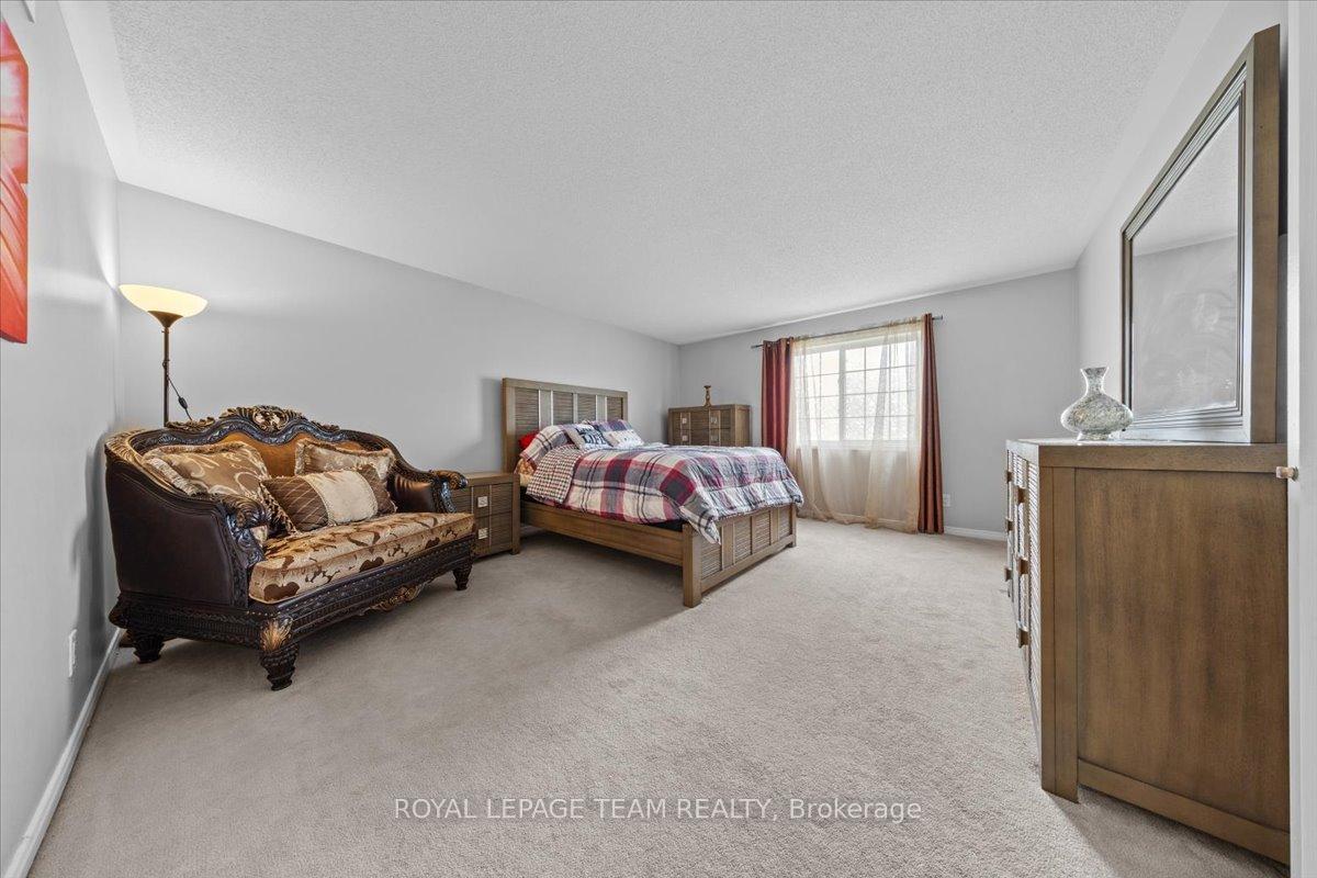 Photo 23 of 230 Hidden Meadow Avenue, Ottawa, Blossom Park/Kemp Park/Findlay Creek — HOMEH