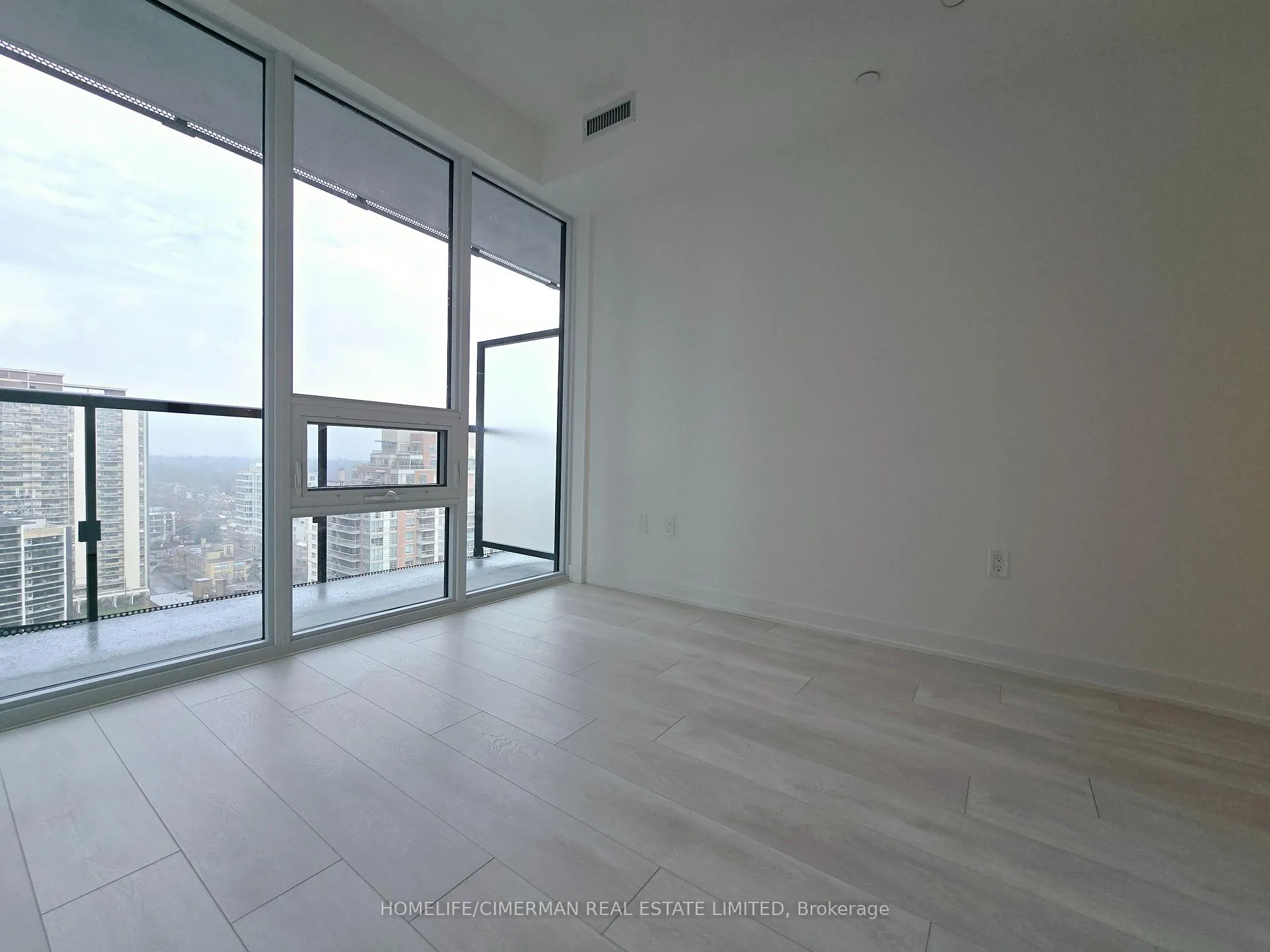 Photo 14 of Unit 1706N, 117 Broadway Avenue, Toronto, Mount Pleasant West — HOMEH