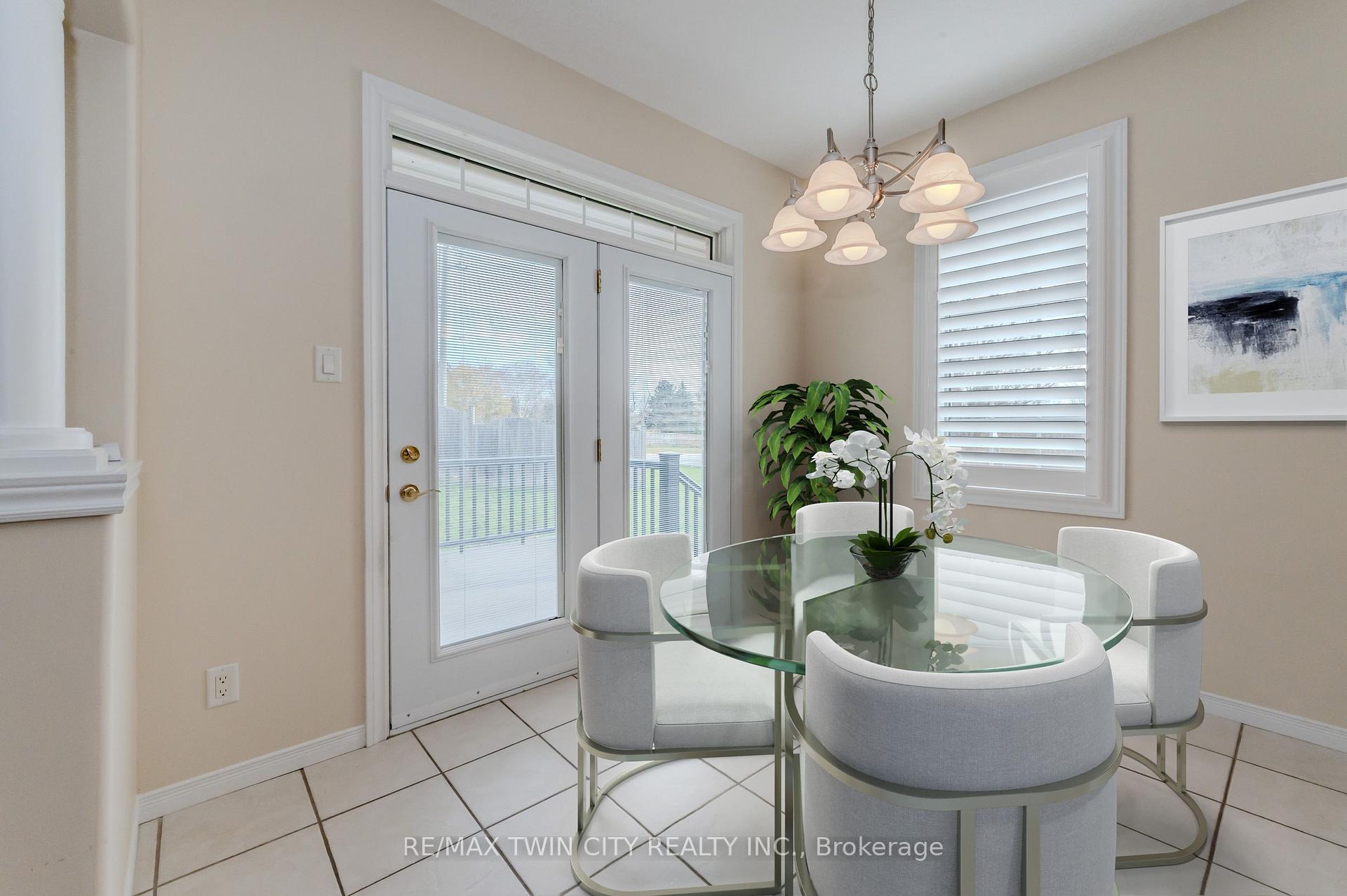 Photo 9 of Unit 33, 461 Columbia Street W, Waterloo — HOMEH