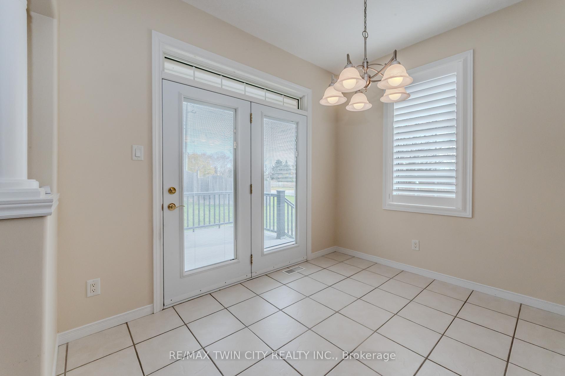Photo 10 of Unit 33, 461 Columbia Street W, Waterloo — HOMEH