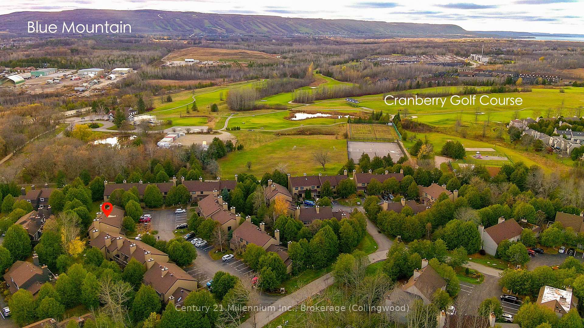 Photo 2 of 180 Escarpment Crescent, Collingwood — HOMEH