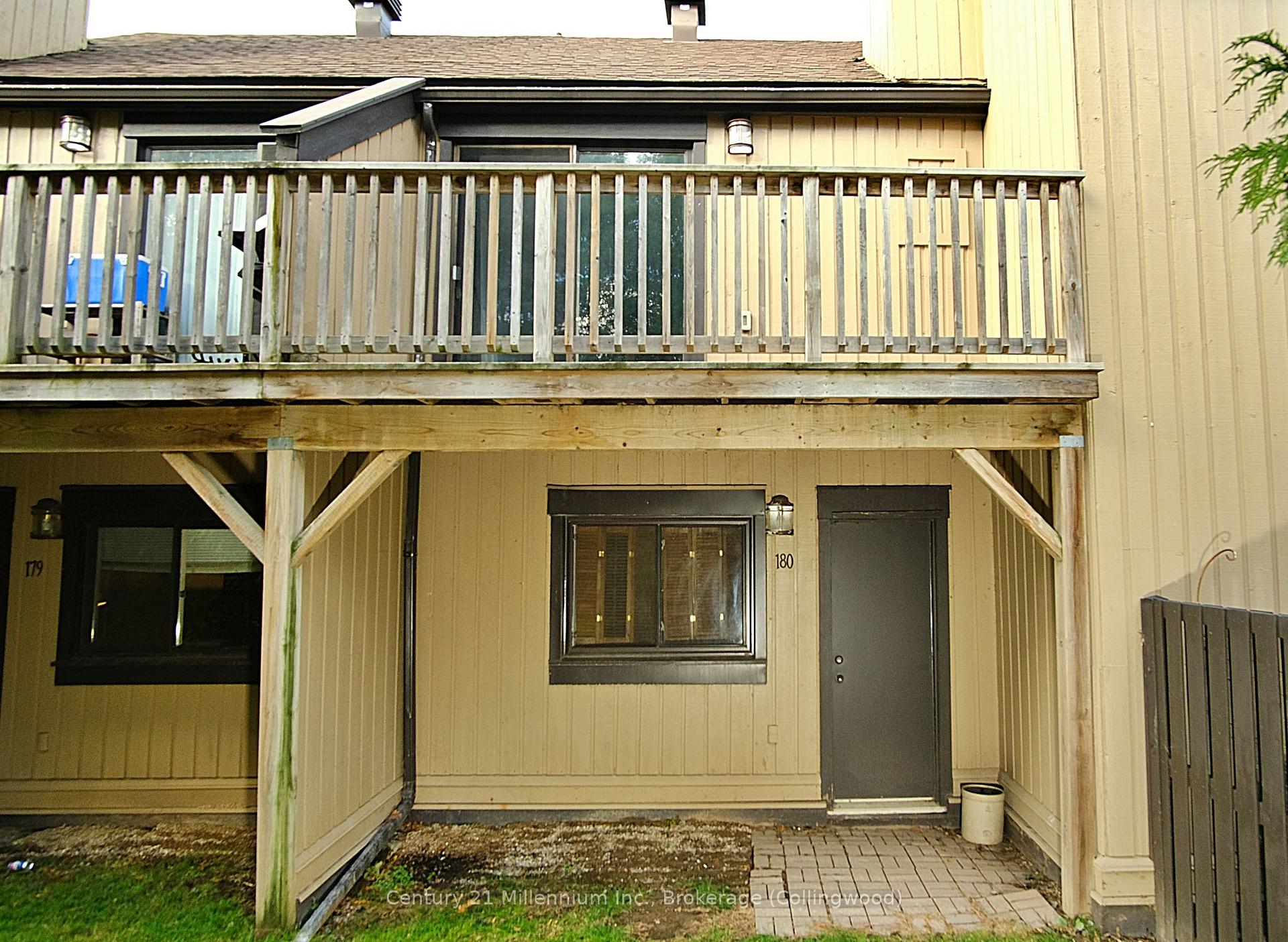 Photo 5 of 180 Escarpment Crescent, Collingwood — HOMEH