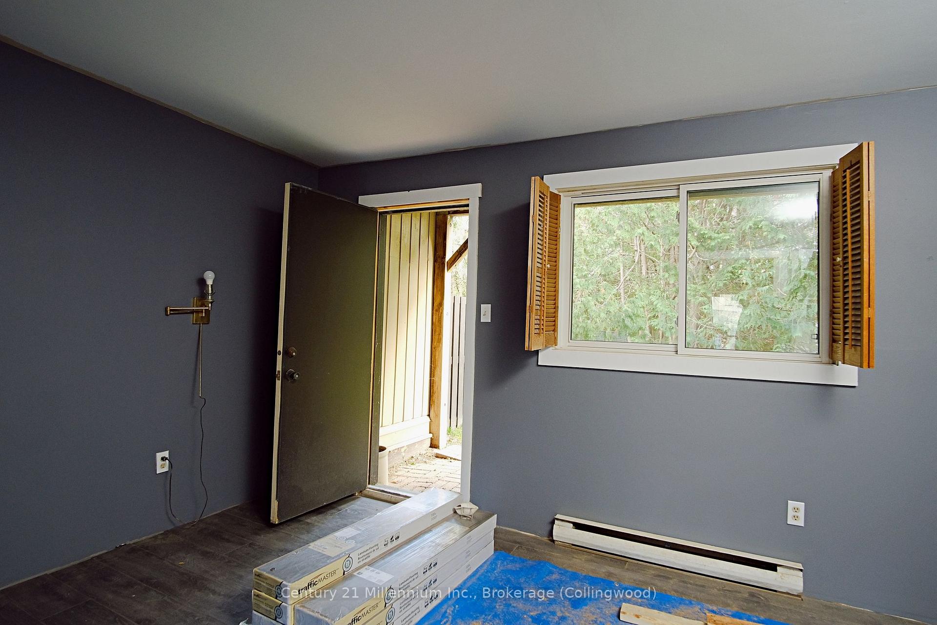 Photo 19 of 180 Escarpment Crescent, Collingwood — HOMEH