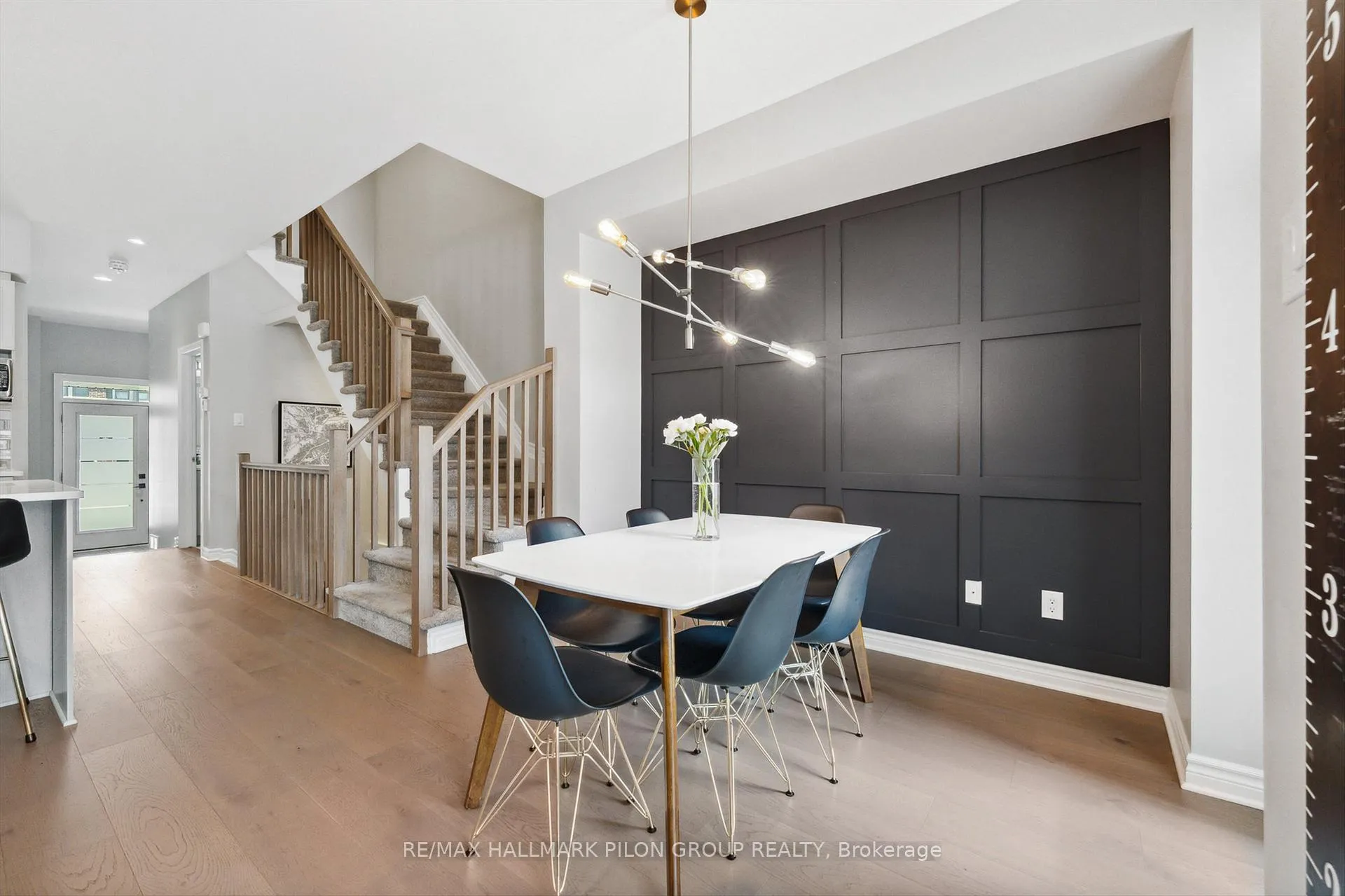 Photo 8 of 358 Rainrock Crescent, Ottawa, Mer Bleue/Bradley Estates/Anderson Park — HOMEH