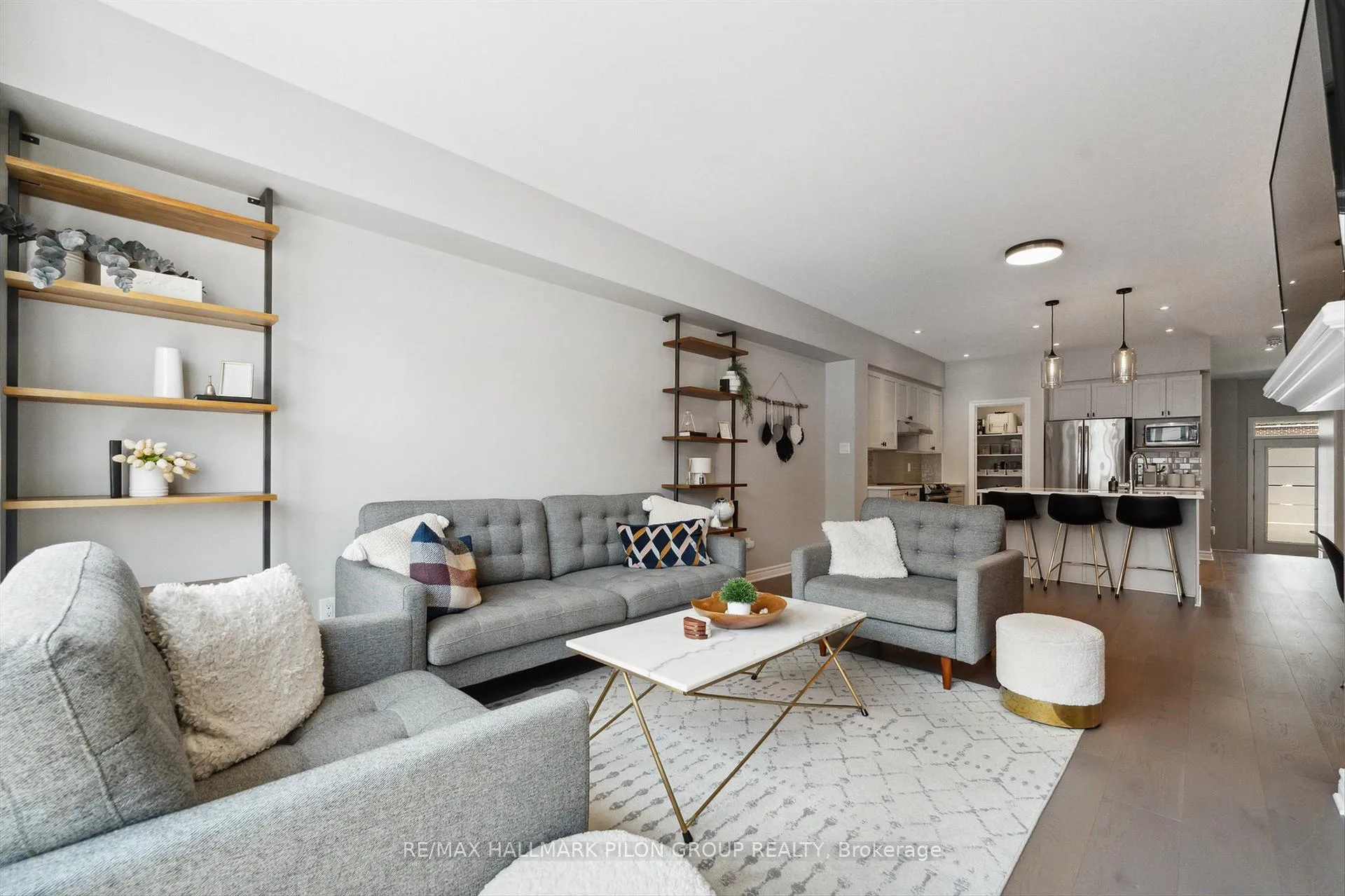 Photo 10 of 358 Rainrock Crescent, Ottawa, Mer Bleue/Bradley Estates/Anderson Park — HOMEH