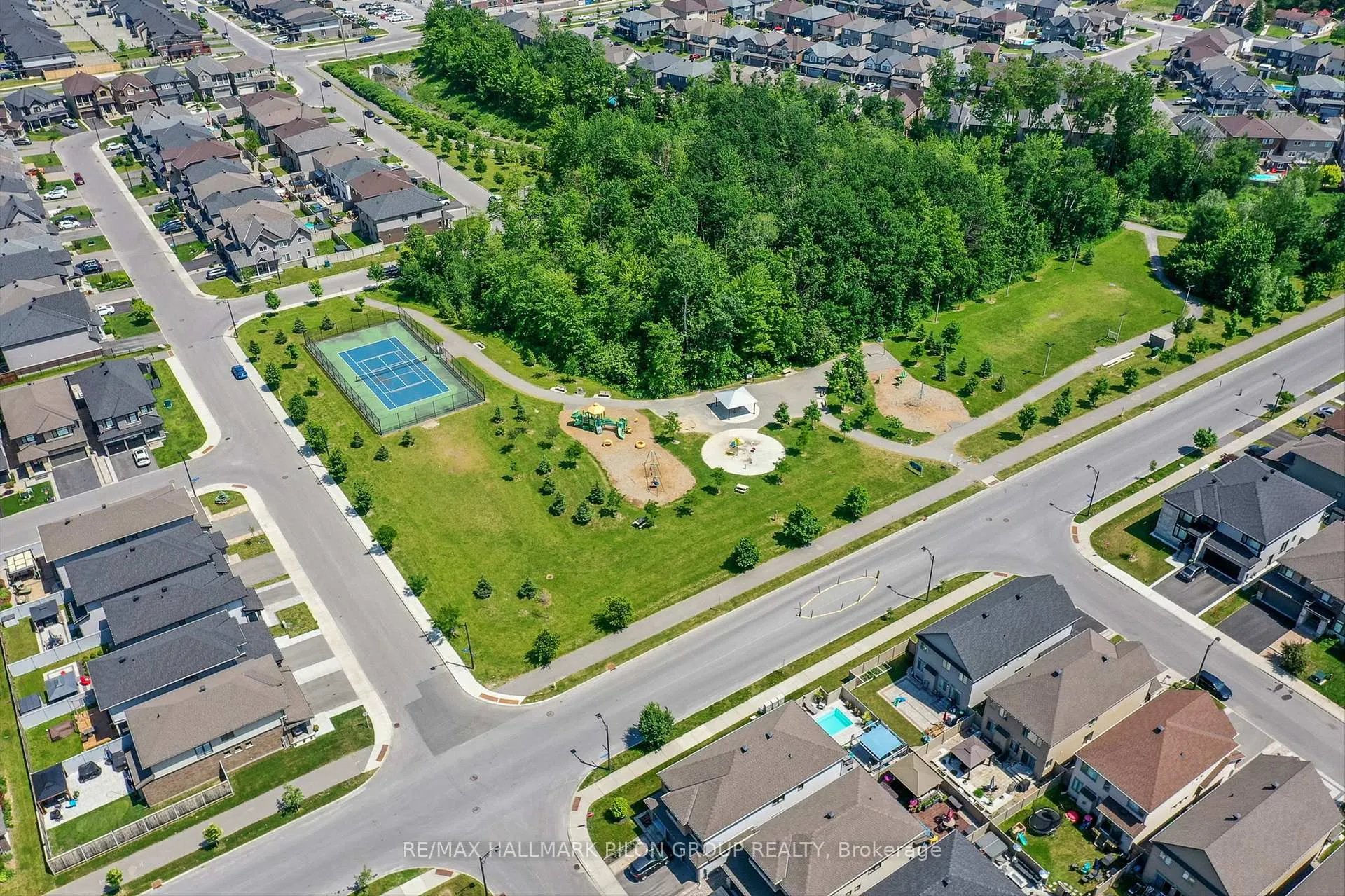 Photo 24 of 358 Rainrock Crescent, Ottawa, Mer Bleue/Bradley Estates/Anderson Park — HOMEH