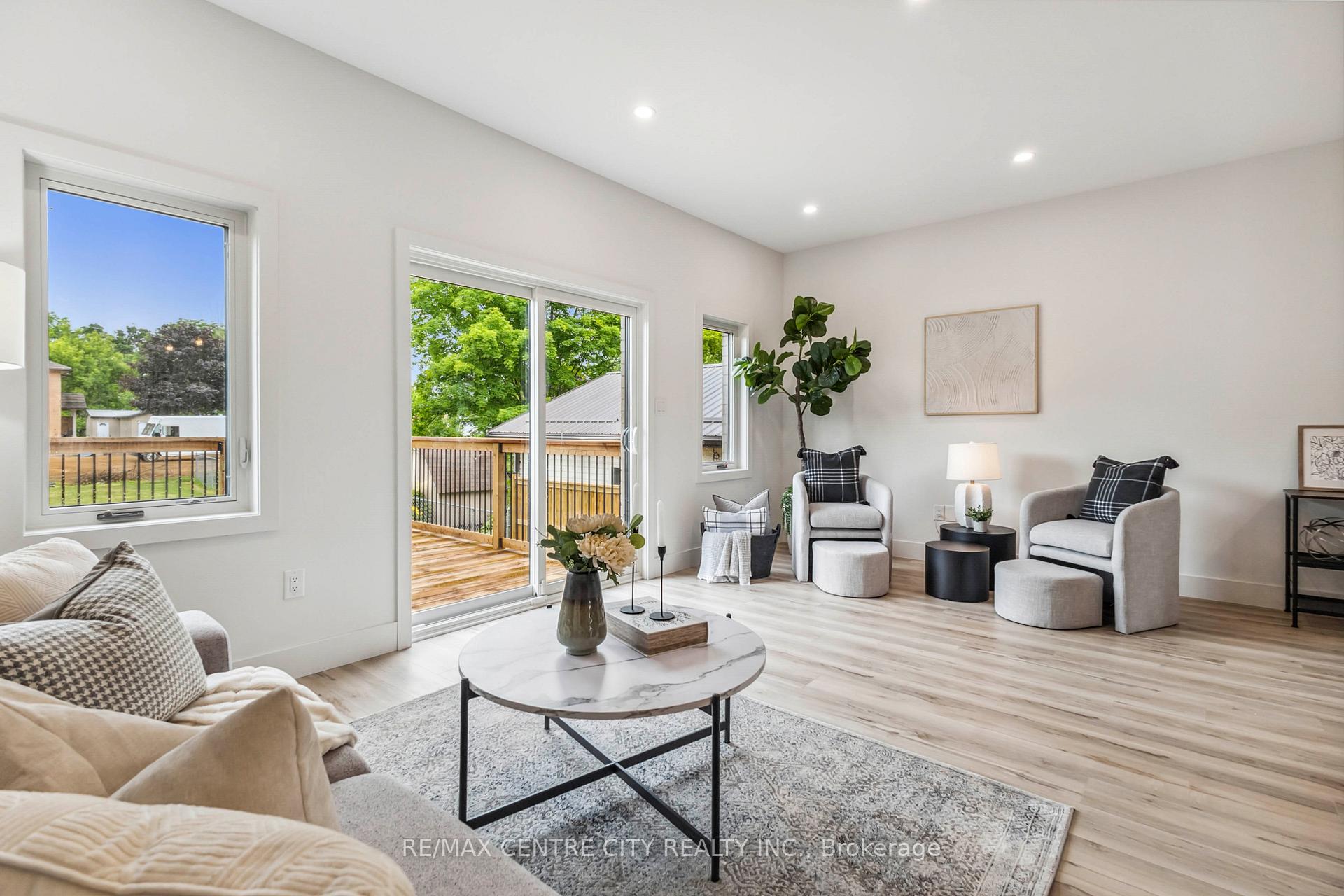 Photo 11 of 186 Queen Street, Dutton/Dunwich, Dutton — HOMEH