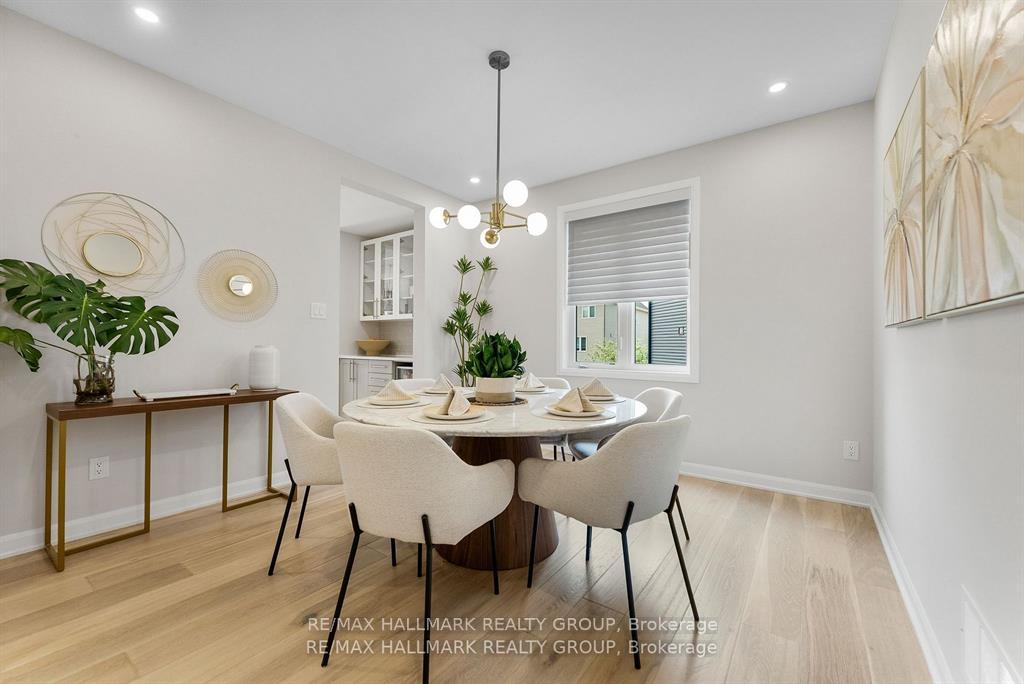 Photo 7 of 350 Cloyne Crescent, Ottawa, Barrhaven - Half Moon Bay — HOMEH