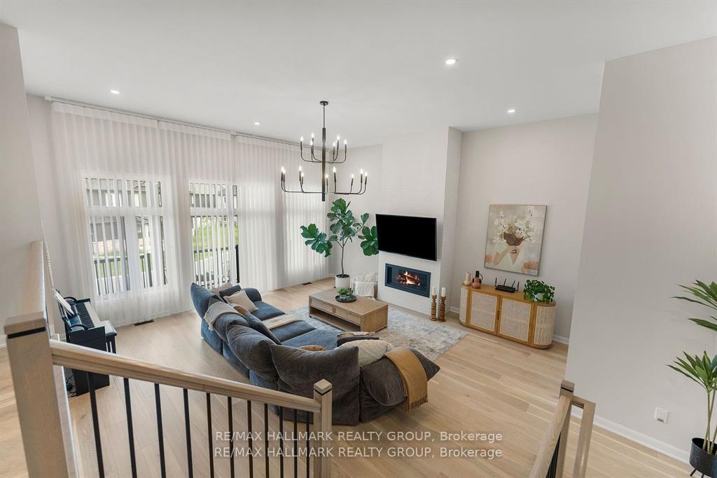 Photo 30 of 350 Cloyne Crescent, Ottawa, Barrhaven - Half Moon Bay — HOMEH