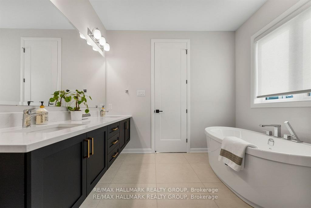 Photo 34 of 350 Cloyne Crescent, Ottawa, Barrhaven - Half Moon Bay — HOMEH