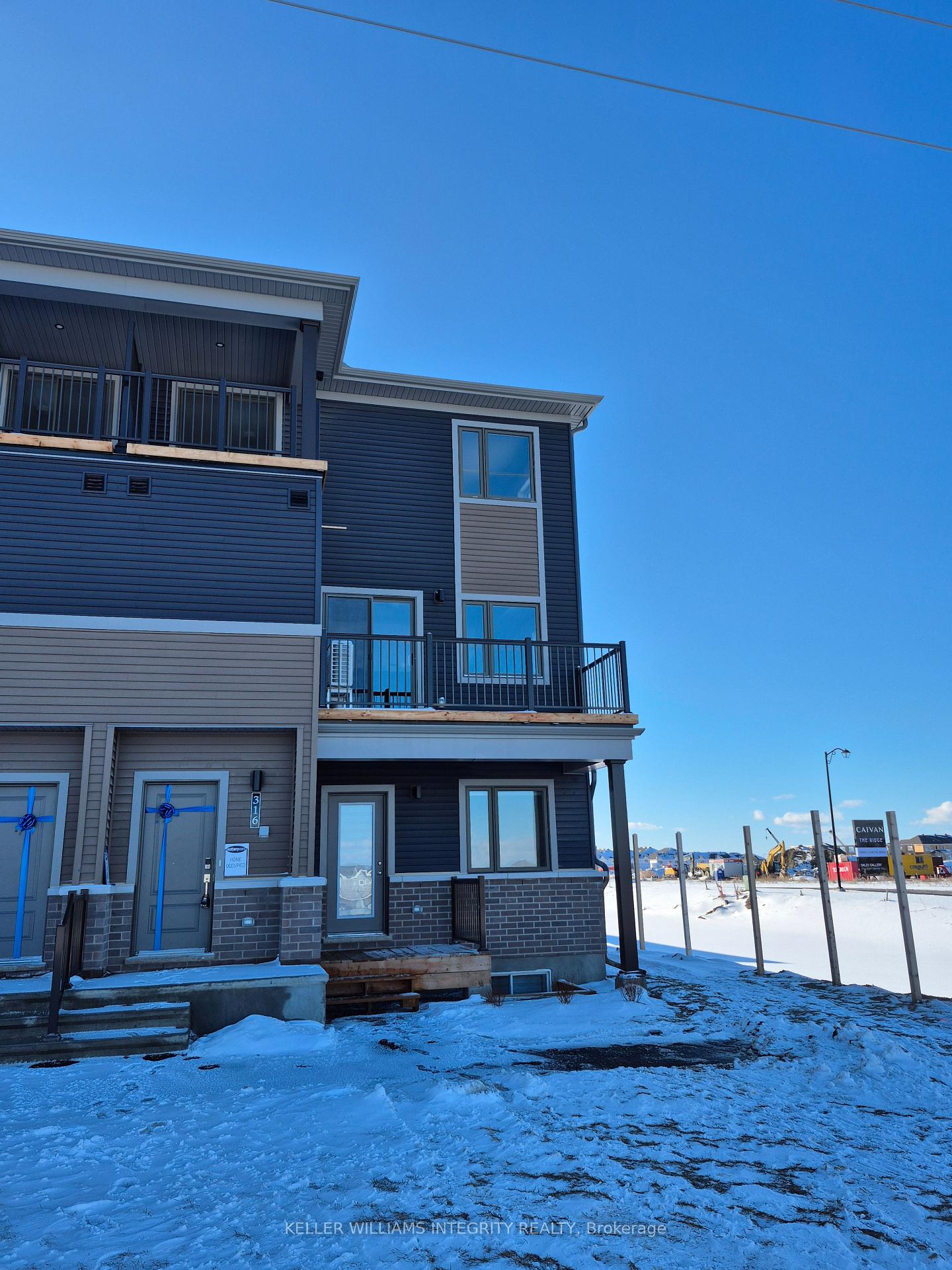 Front of 316 Parnian Private