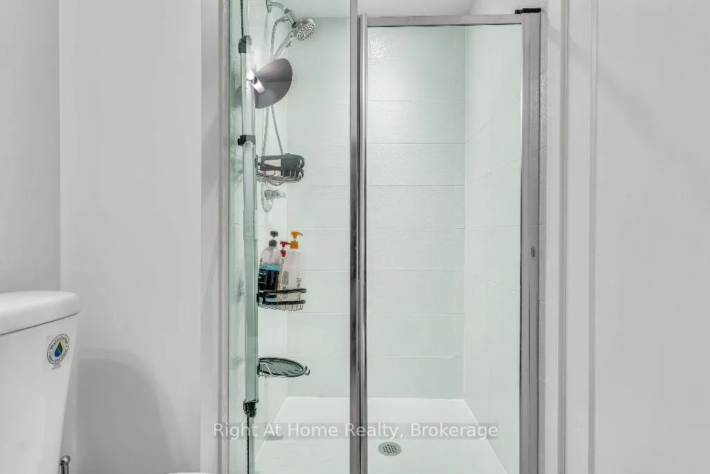 Photo 5 of Unit 2713, 10 York Street, Toronto, Waterfront Communities — HOMEH