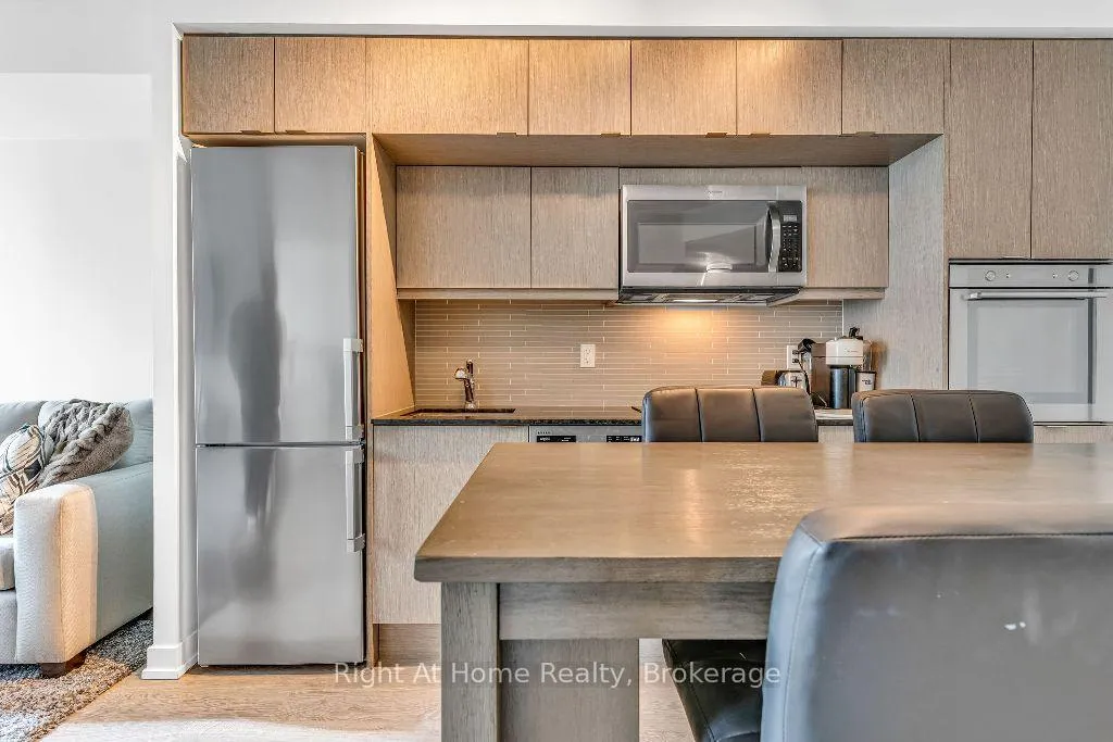 Photo 12 of Unit 2713, 10 York Street, Toronto, Waterfront Communities — HOMEH
