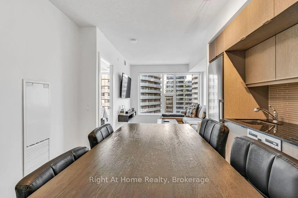 Photo 16 of Unit 2713, 10 York Street, Toronto, Waterfront Communities — HOMEH