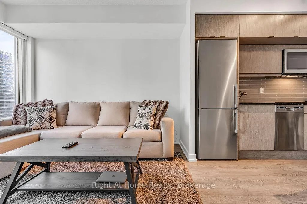 Photo 20 of Unit 2713, 10 York Street, Toronto, Waterfront Communities — HOMEH