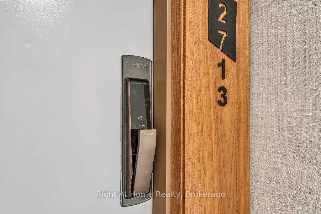 Photo 33 of Unit 2713, 10 York Street, Toronto, Waterfront Communities — HOMEH