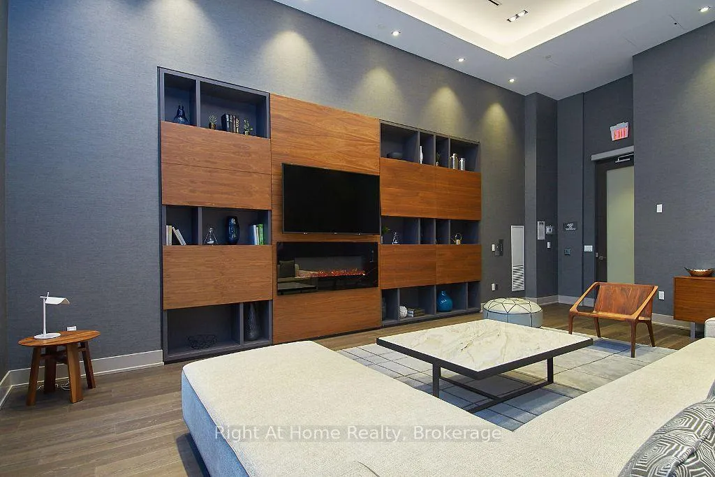 Photo 39 of Unit 2713, 10 York Street, Toronto, Waterfront Communities — HOMEH