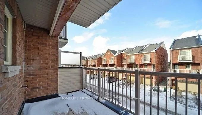 Photo 17 of 32 Truchard Avenue, Markham, Berczy — HOMEH