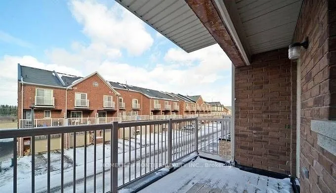 Photo 18 of 32 Truchard Avenue, Markham, Berczy — HOMEH