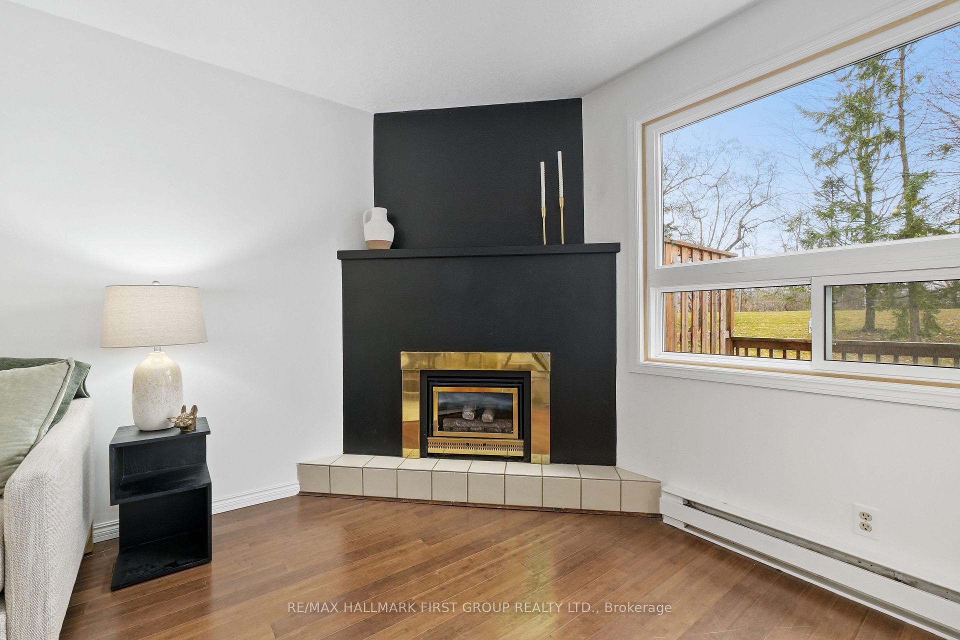 Photo 5 of Unit 6, 25 Progress Avenue, Belleville, Belleville Ward — HOMEH