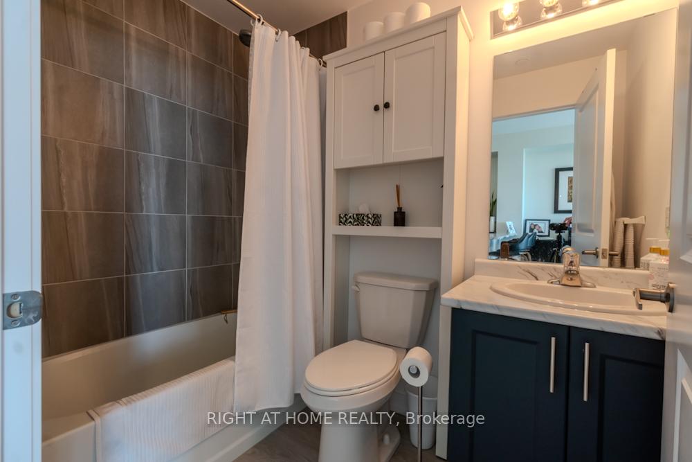 Photo 14 of Unit 1003, 460 Dundas Street E, Hamilton, Waterdown — HOMEH