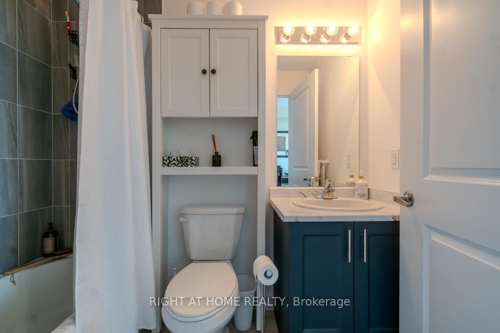 Photo 15 of Unit 1003, 460 Dundas Street E, Hamilton, Waterdown — HOMEH