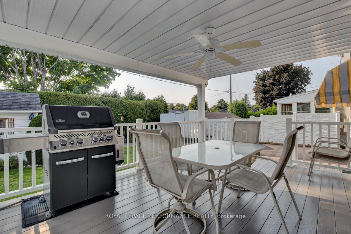 Photo 36 of 2000 Olympia Crescent, Ottawa, Elmvale Acres/Urbandale — HOMEH