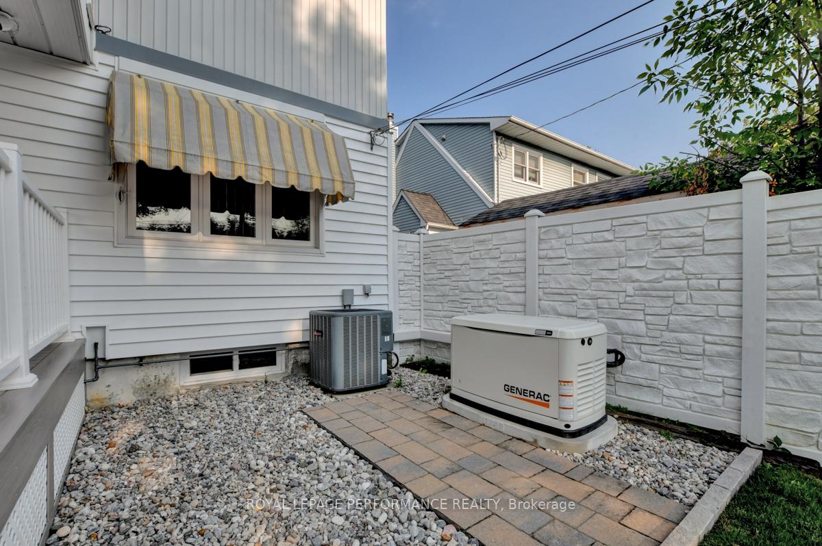 Photo 41 of 2000 Olympia Crescent, Ottawa, Elmvale Acres/Urbandale — HOMEH