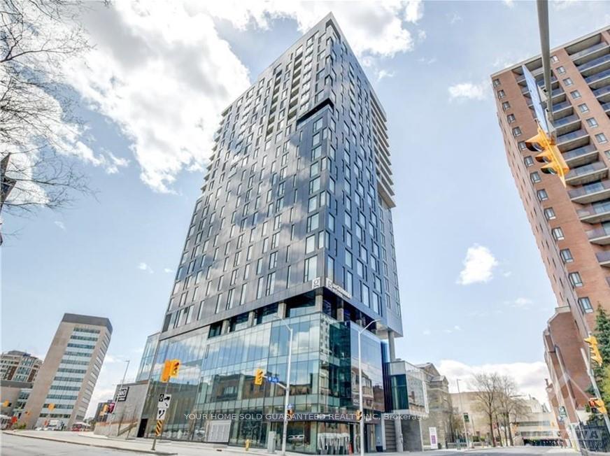 Front of Unit 1610, 20 Daly Avenue