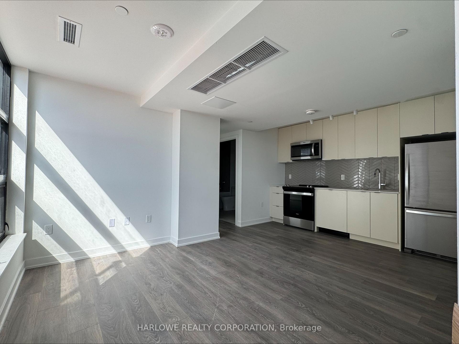 Photo 2 of Unit 155 D, 1614 Charles Street, Whitby, Port Whitby — HOMEH