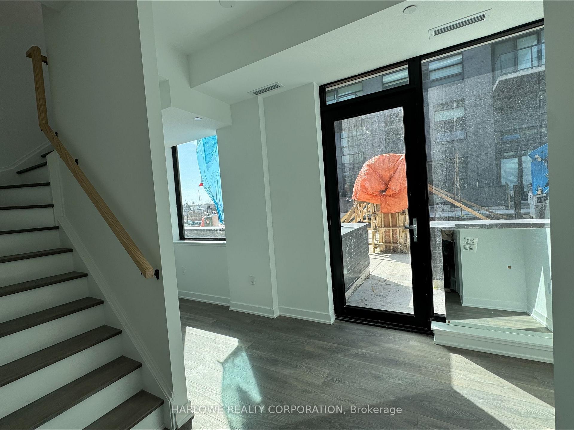 Photo 4 of Unit 155 D, 1614 Charles Street, Whitby, Port Whitby — HOMEH