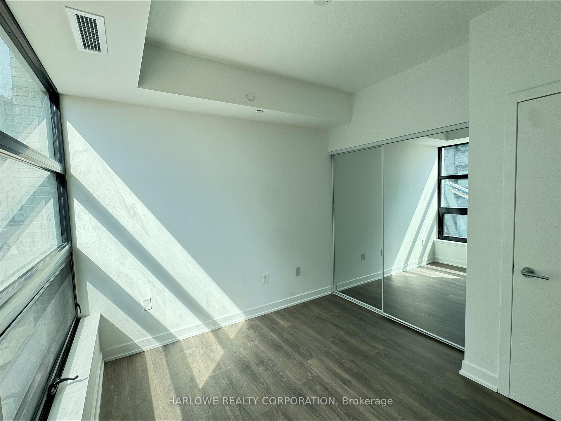 Photo 6 of Unit 155 D, 1614 Charles Street, Whitby, Port Whitby — HOMEH