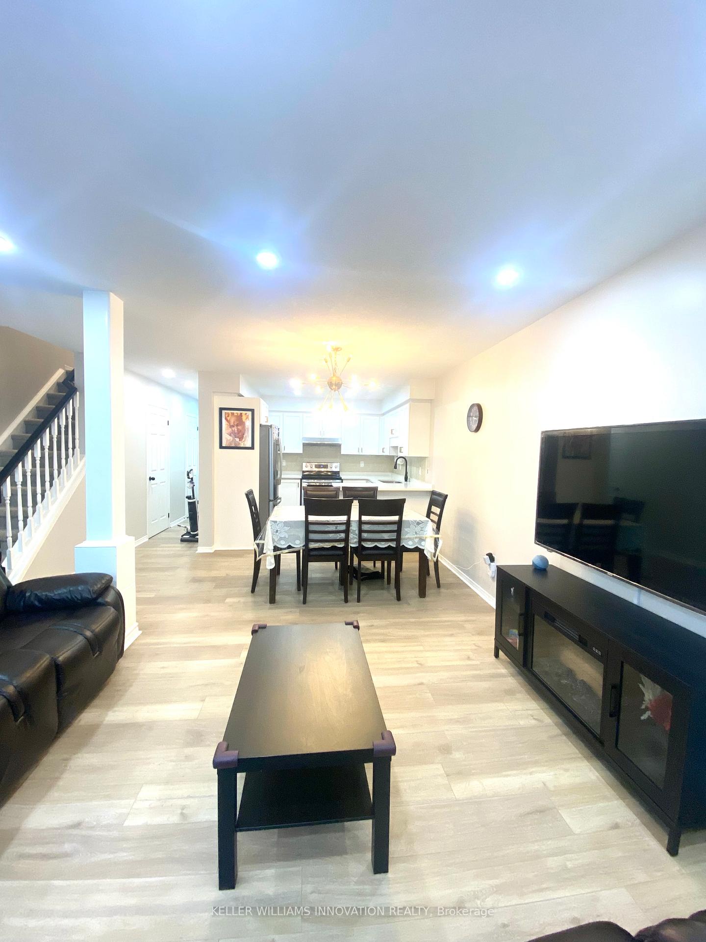 Photo 4 of Unit E33, 85 Bankside Drive, Kitchener — HOMEH