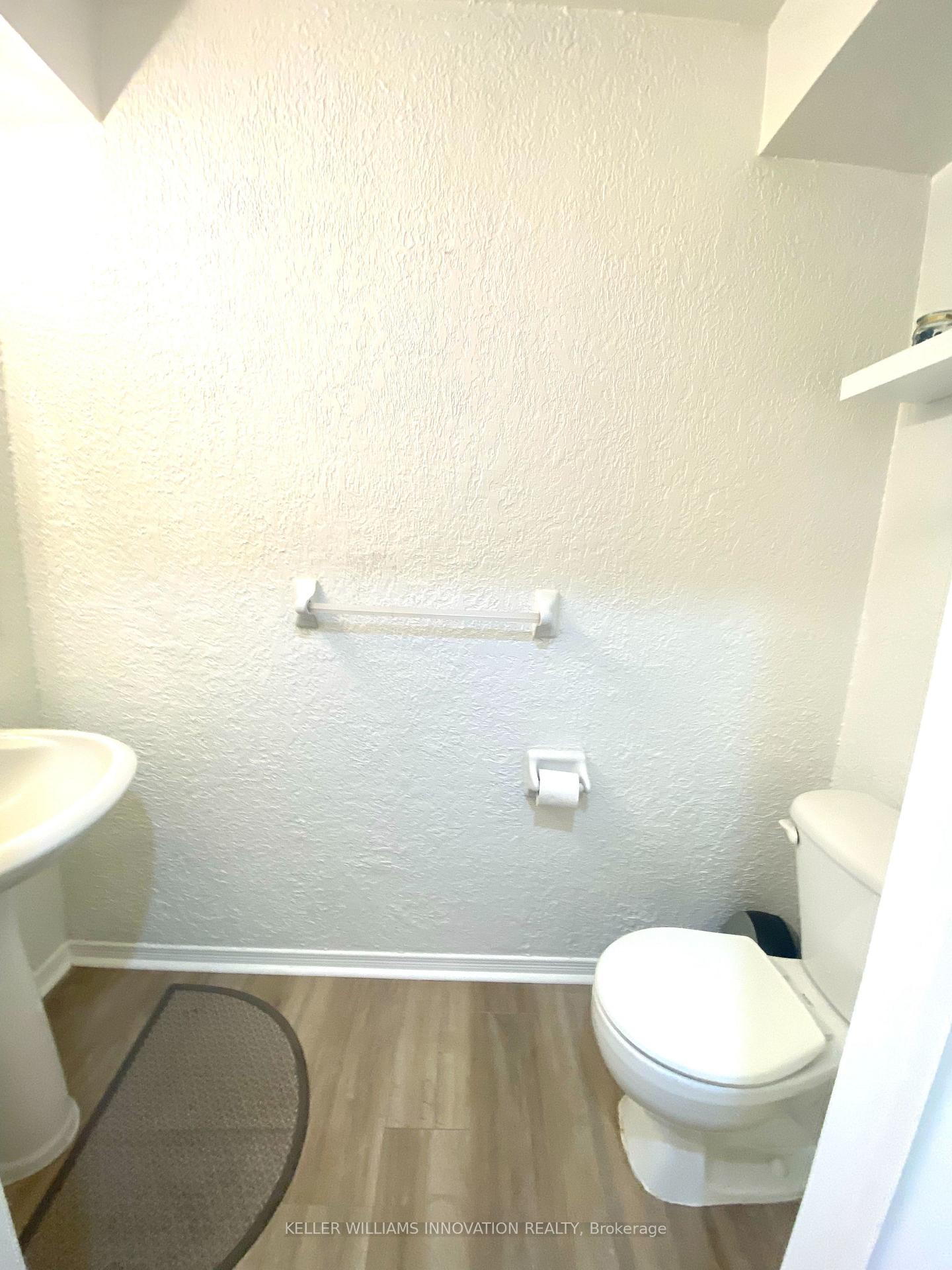Photo 5 of Unit E33, 85 Bankside Drive, Kitchener — HOMEH