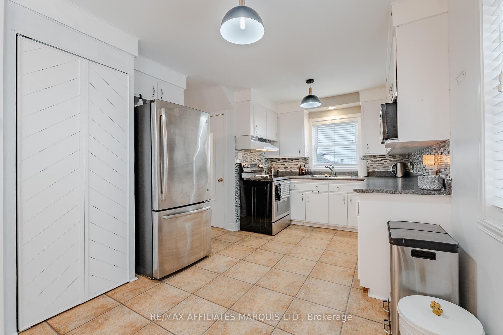 Photo 15 of 12 Bryden Avenue, Cornwall — HOMEH