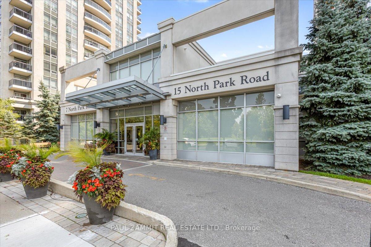 Photo 2 of Unit 814, 15 North Park Road, Vaughan, Beverley Glen — HOMEH
