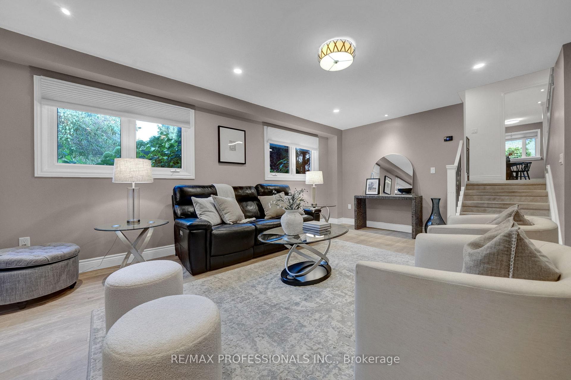 Photo 28 of 23 Sunicrest Boulevard, Clarington, Bowmanville — HOMEH