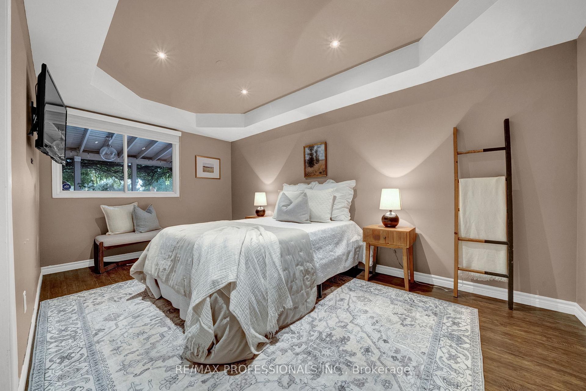 Photo 31 of 23 Sunicrest Boulevard, Clarington, Bowmanville — HOMEH