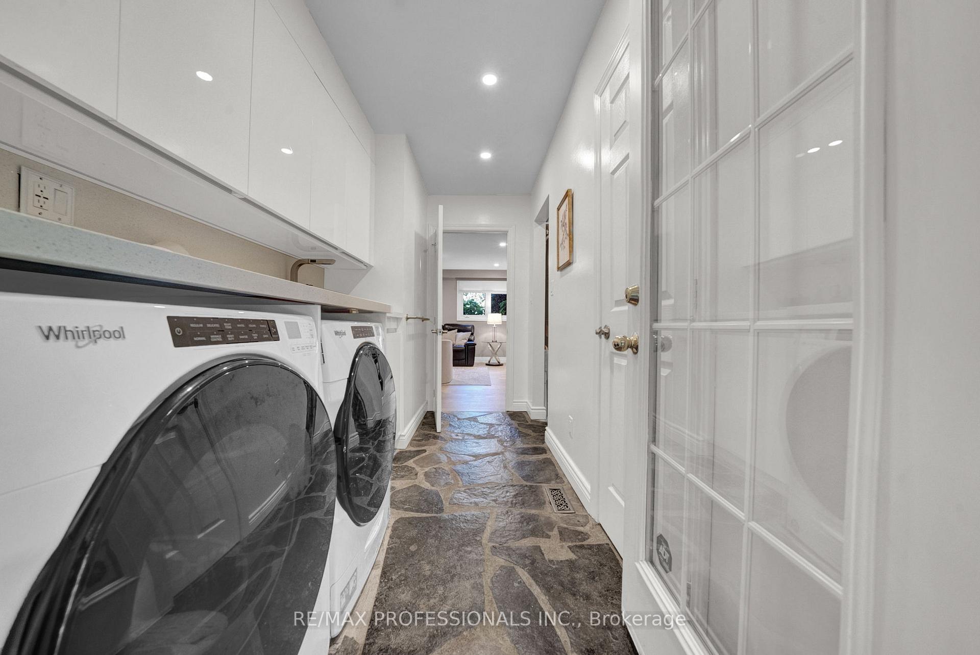 Photo 34 of 23 Sunicrest Boulevard, Clarington, Bowmanville — HOMEH