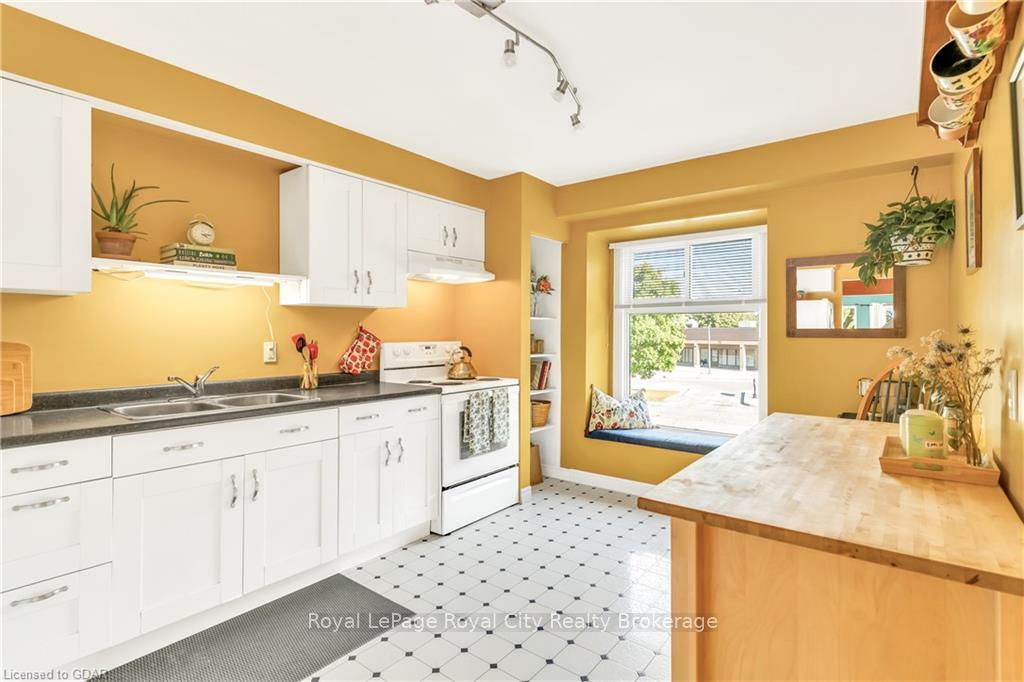 Photo 7 of 65 Dovercliffe Road, Guelph, Dovercliffe Park/Old University — HOMEH