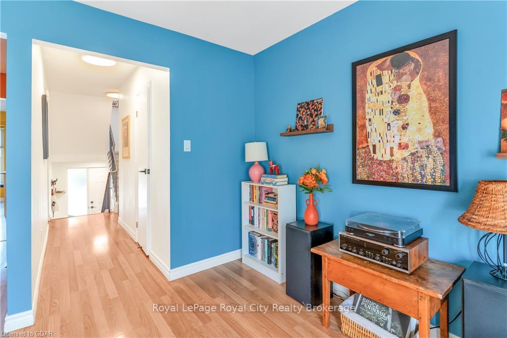 Photo 17 of 65 Dovercliffe Road, Guelph, Dovercliffe Park/Old University — HOMEH