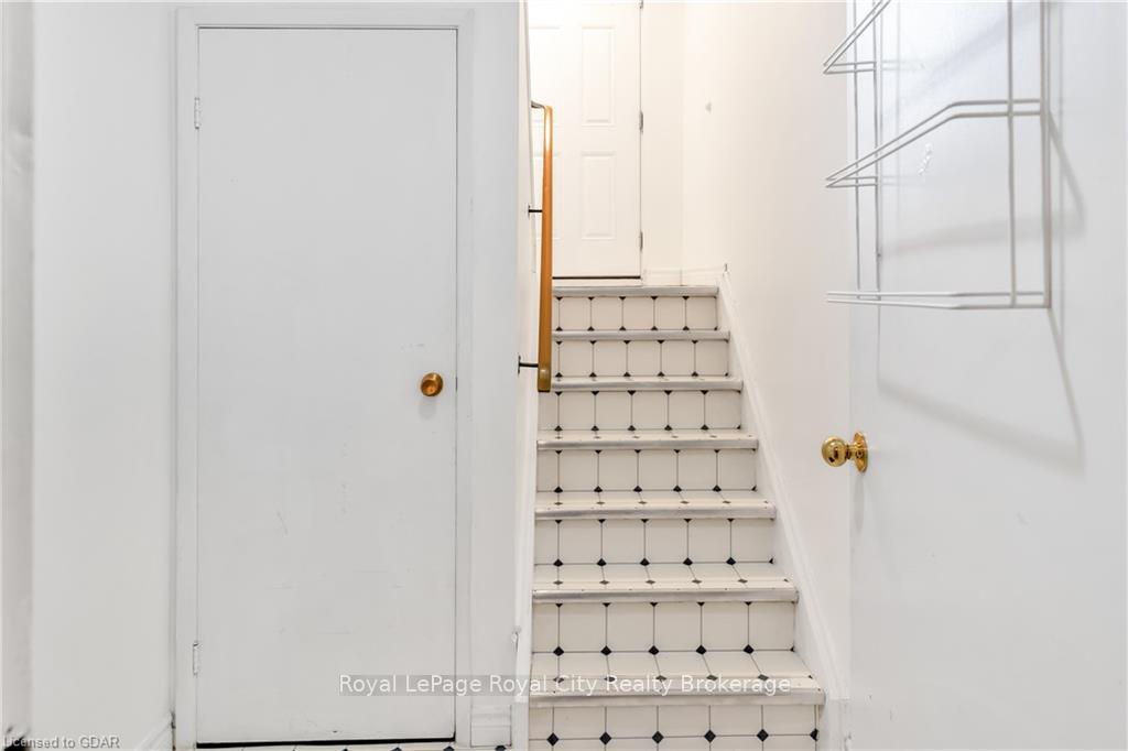 Photo 30 of 65 Dovercliffe Road, Guelph, Dovercliffe Park/Old University — HOMEH
