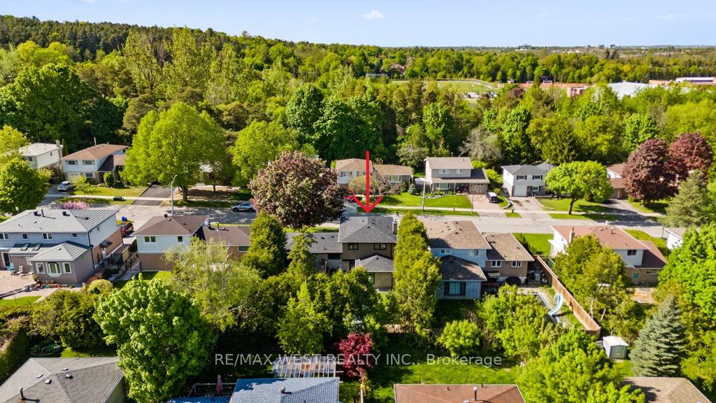 Photo 42 of 45 Hill Drive, Aurora, Hills of St Andrew — HOMEH