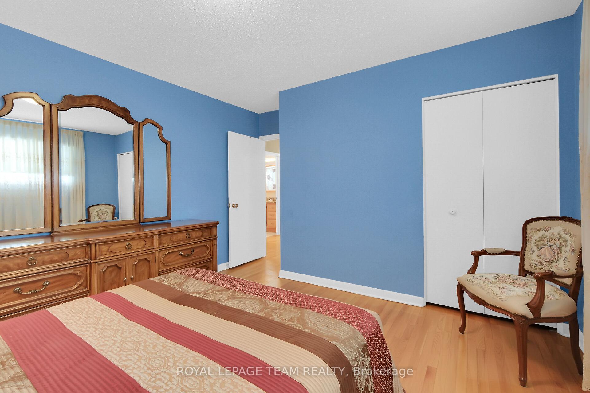 Photo 21 of 7 Beaverton Avenue, Ottawa, City View/Skyline/Fisher Heights/Parkwood Hills — HOMEH