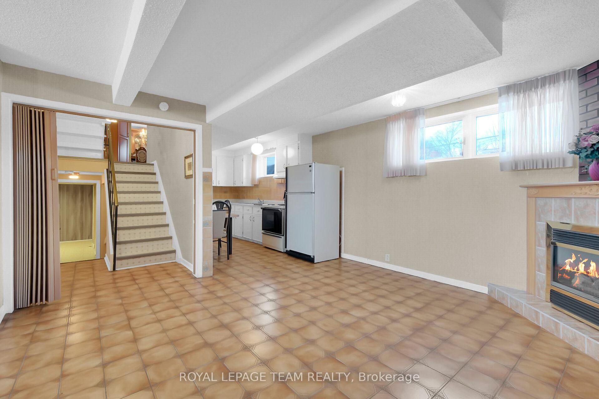 Photo 29 of 7 Beaverton Avenue, Ottawa, City View/Skyline/Fisher Heights/Parkwood Hills — HOMEH